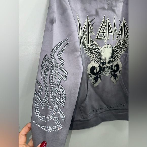 Cult Of Individuality  PULLOVER SWEATSHIRT IN DEF LEPPARD TRIBAL GREY - Picture 10 of 16